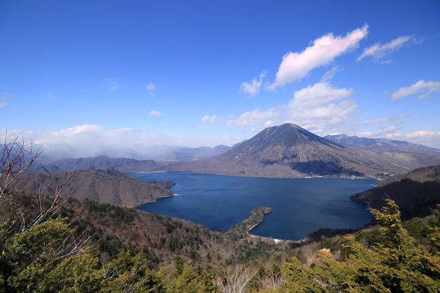 「中禅寺湖スカイライン」春の訪れとともに開通